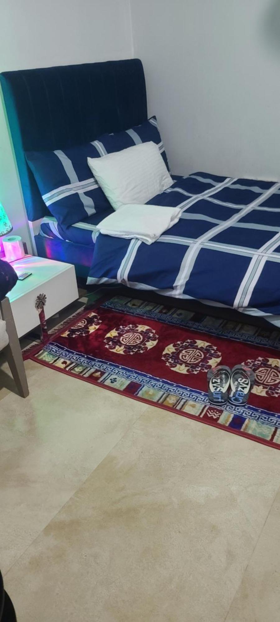 Home Away Apartment 아부다비 외부 사진